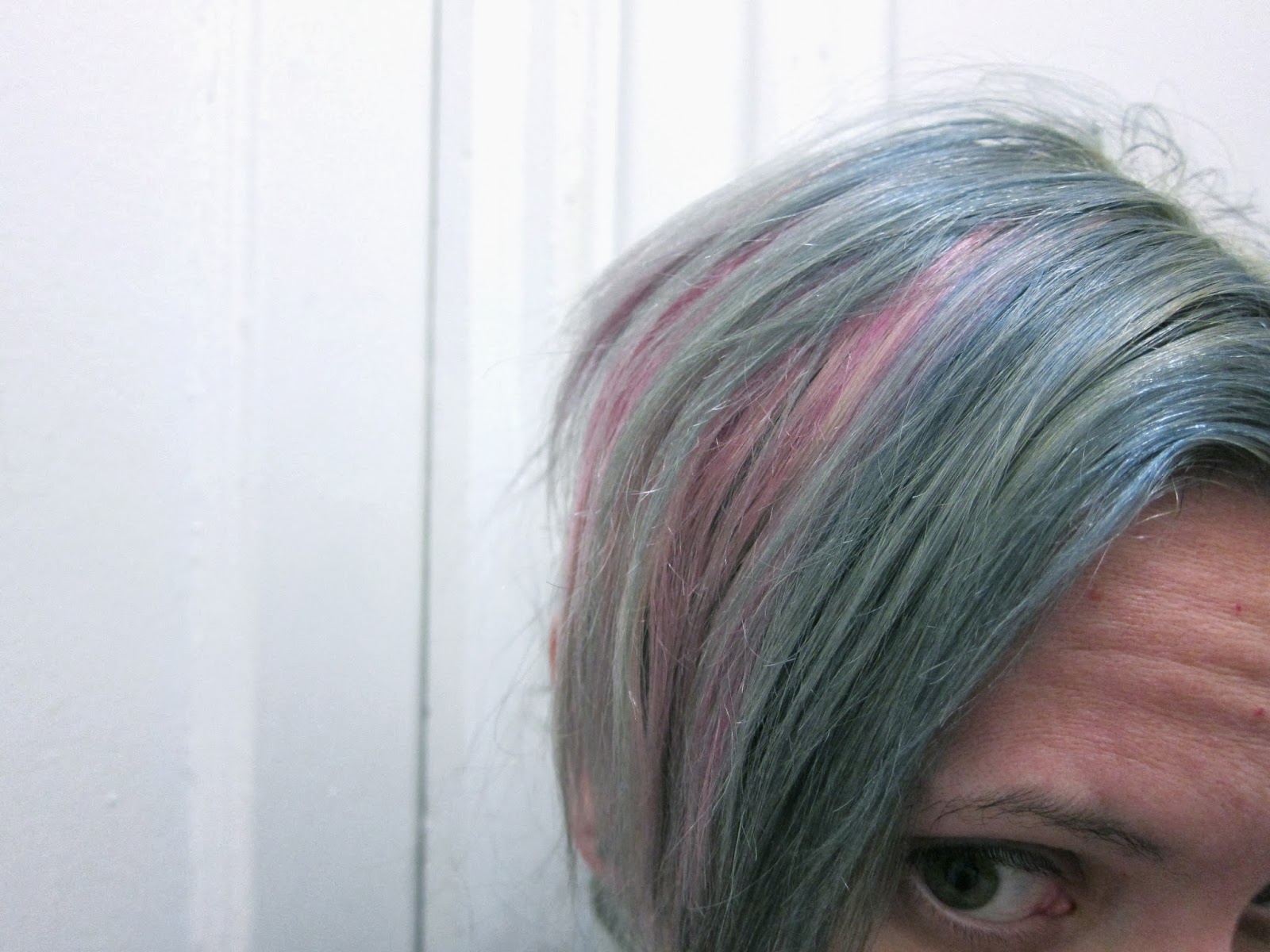5th Avenue Goth New hair color! Gray (and Pravana pastels/ion pastels