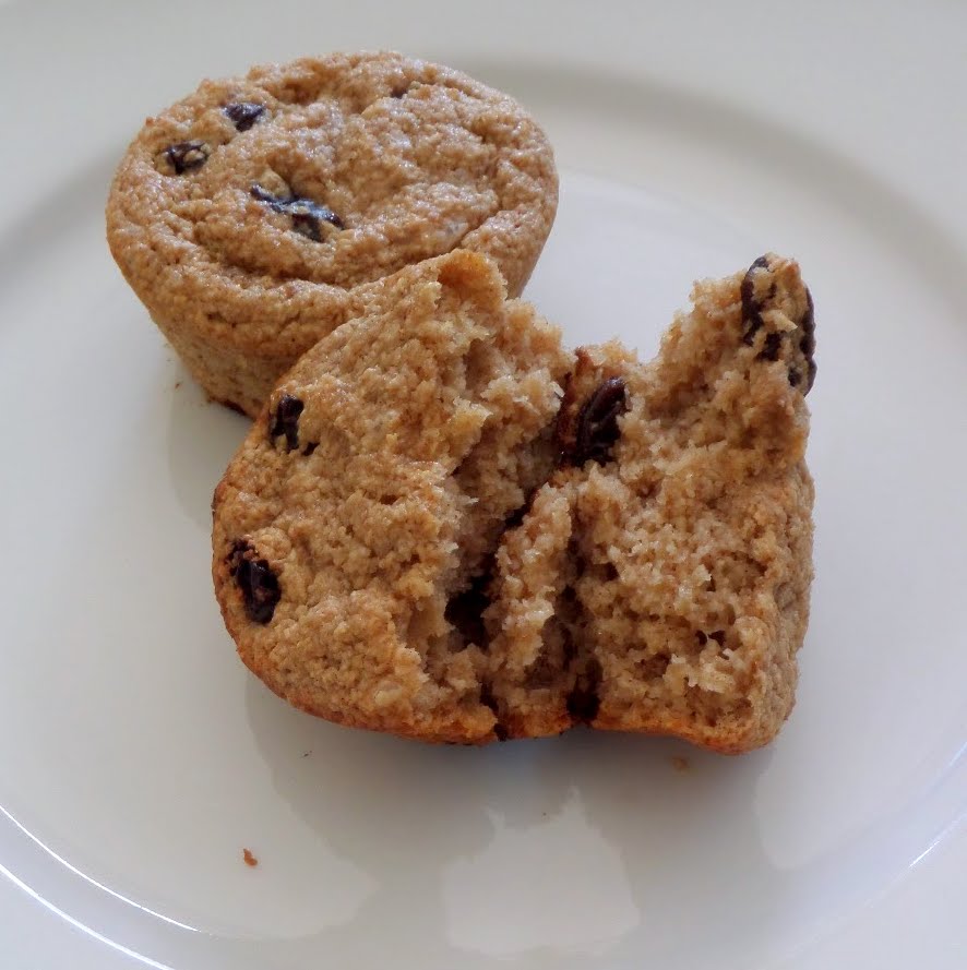 Cinnamon Raisin Bran Muffins: heart healthy bran muffins that are moist and flavorful with cinnamon and raisins.