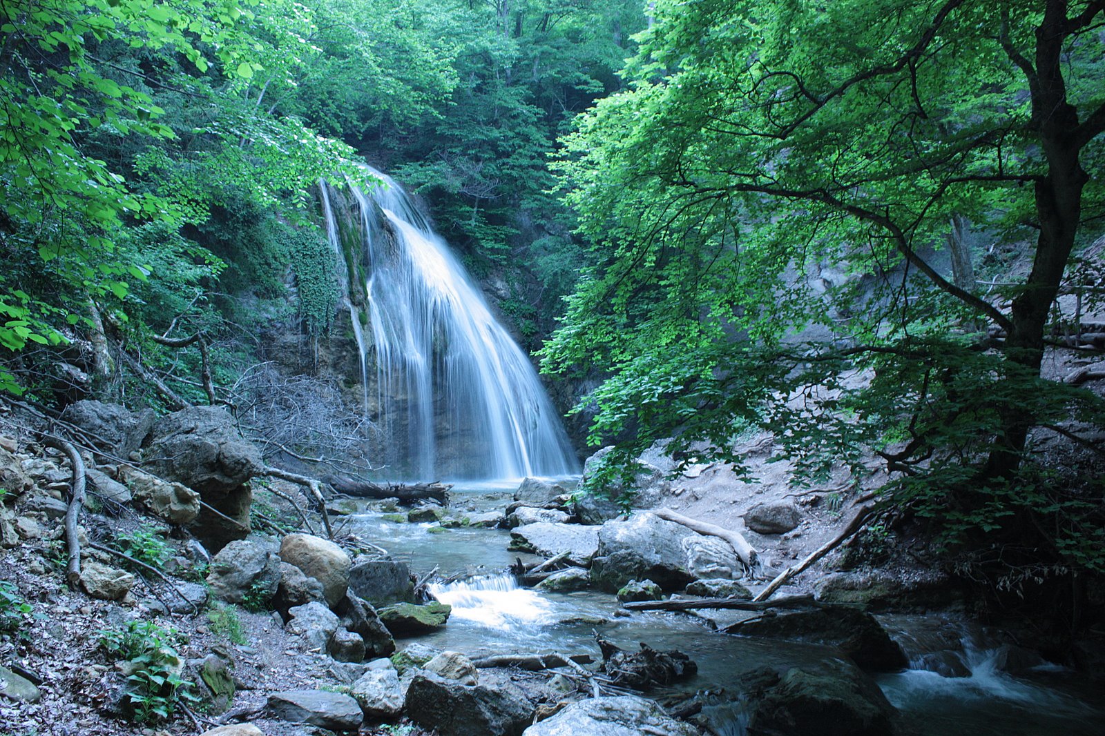 водопад Джур-Джур на склоне Демерджи