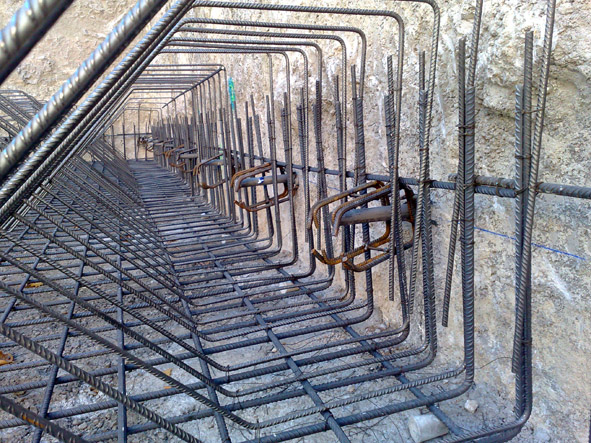 SERVICIOS Y ASESORAMIENTO TÉCNICO: ANCLAJE DE BARRAS CORRUGADAS EN