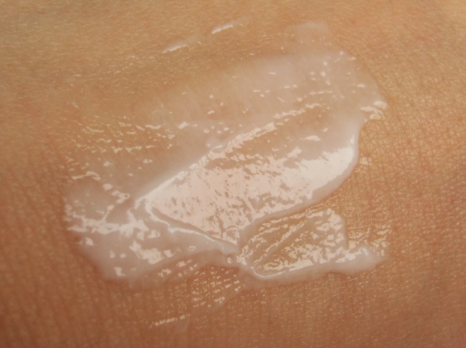 Renew You Revive & Uplift Renewal Serum Swatch #2 Renew You Revive & Uplift Renewal Serum Swatch #2