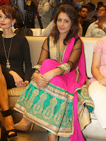 Madhu Shalini latest gorgeous looking photos-cover-photo