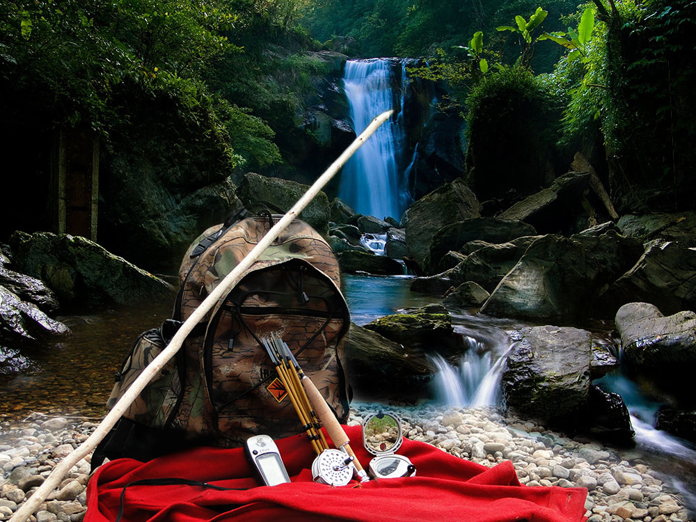 The Fiberglass Manifesto Black Bear Fly Fishing Pack Rod