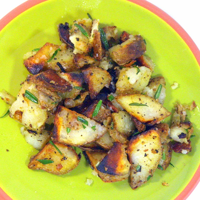 52 Ways to Cook Fried Rosemary Potatoes (Patate al rosmarino)