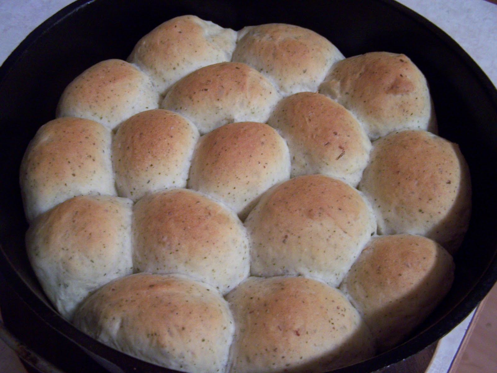 Dutch Oven Madness! Pesto Dinner Rolls