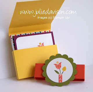 http://juliedavison.blogspot.com/2012/04/summer-smooches-3x3-note-holder.html