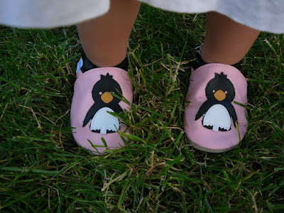 Digital Marketing News: Does Wearing Shoes make Babies ...