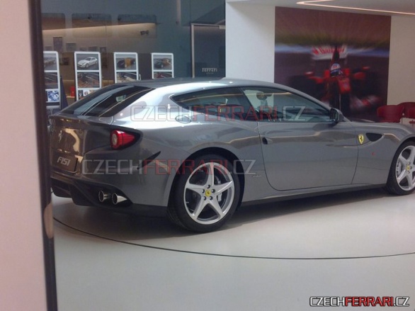 Ferrari FF Automotive Cars