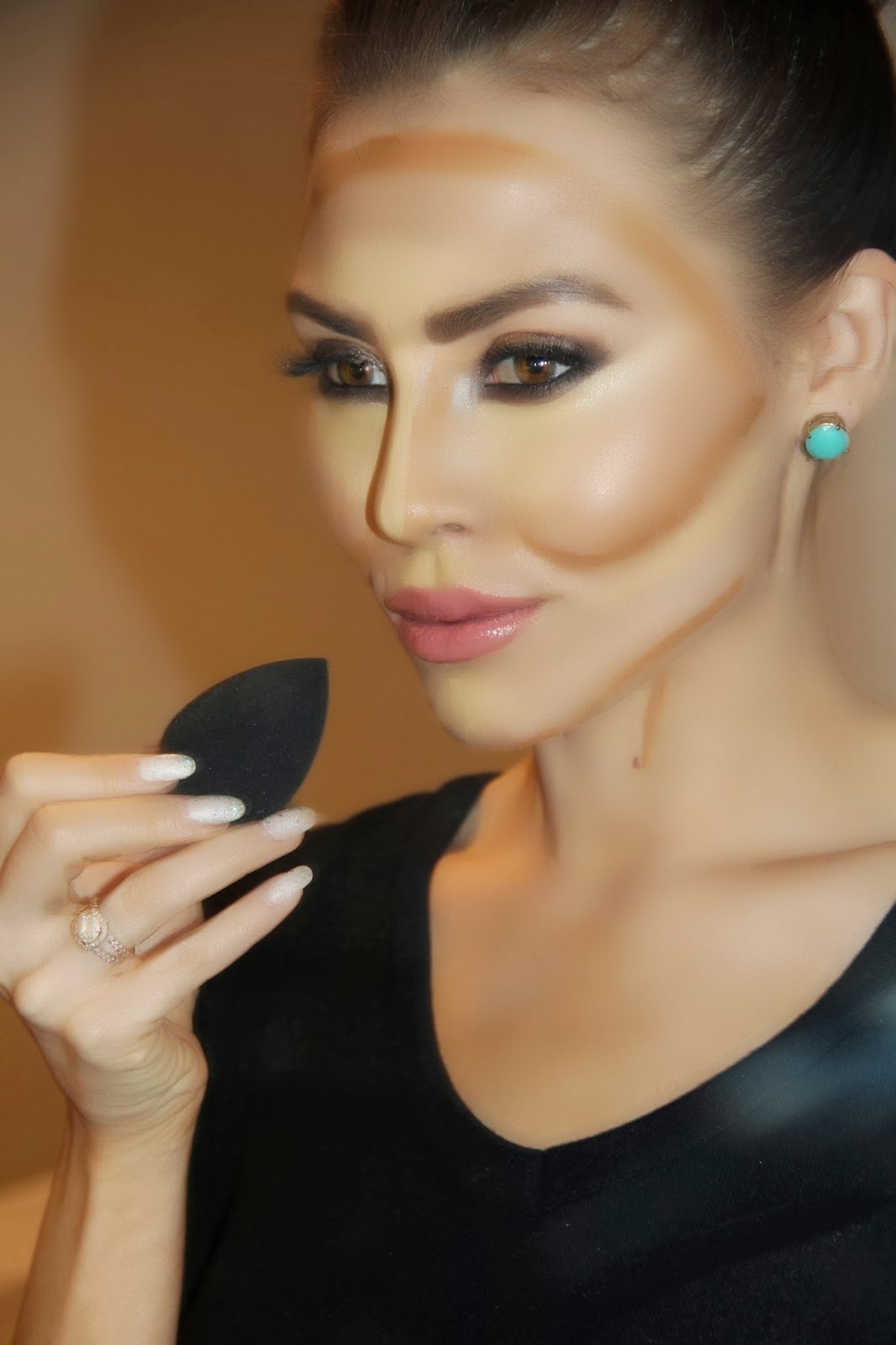 Fashion Ra 2014 Makyaj Yapimi Yuz Sekillerine Gore Yuz Aydinlatma Golgeleme Konturleme 2014 Made Up According To Their Face Contouring Mac Makeup Artist Georgina Head Of Bilington Suggestions M A C Bas Makyaj Sanatcisi Georgina
