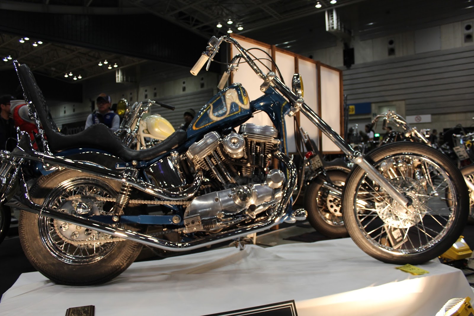 Flyinshoes CRIB Motorcycle Yokohama