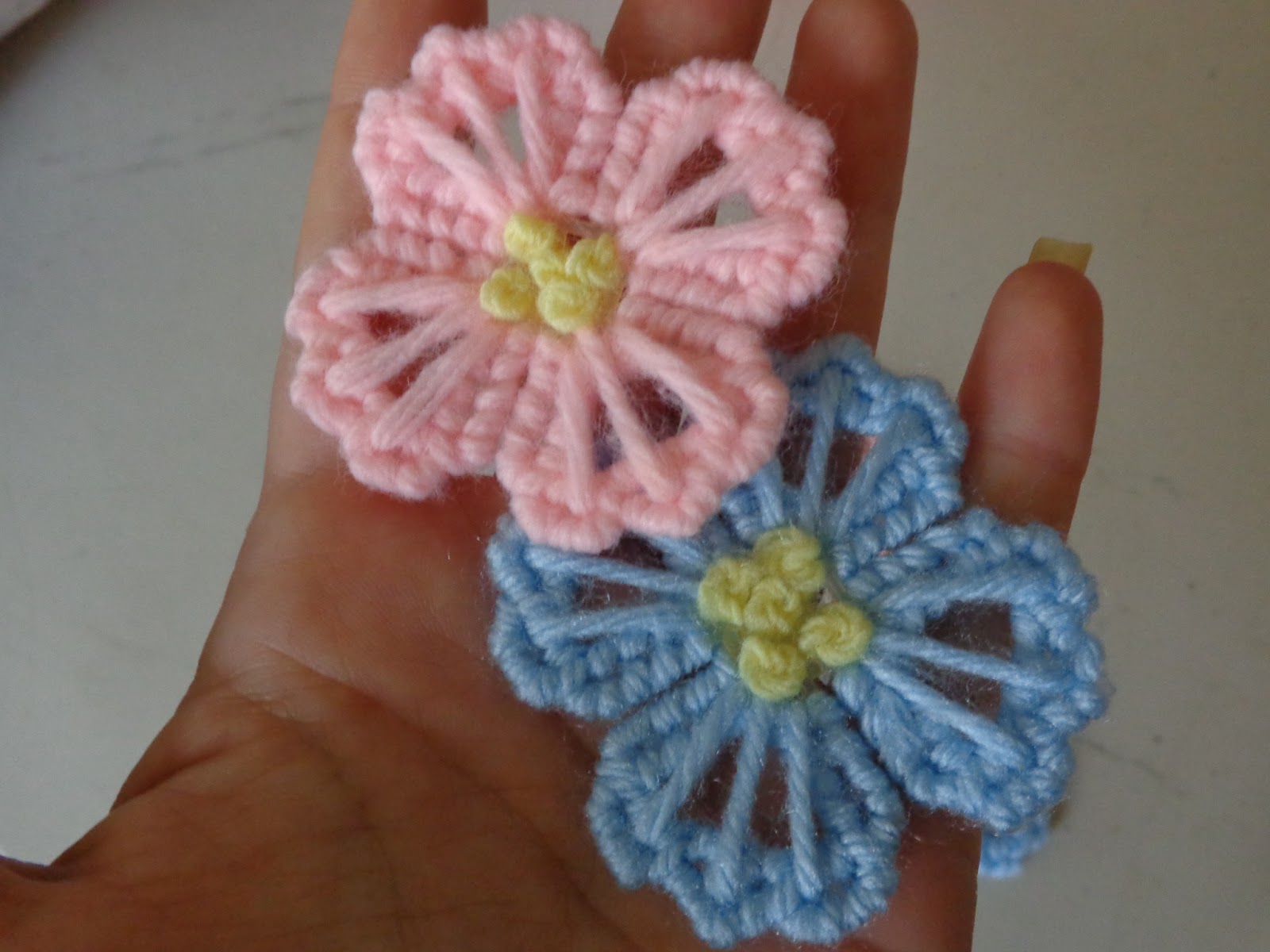 Wickedly Twisted Crafter Plastic canvas Flowers