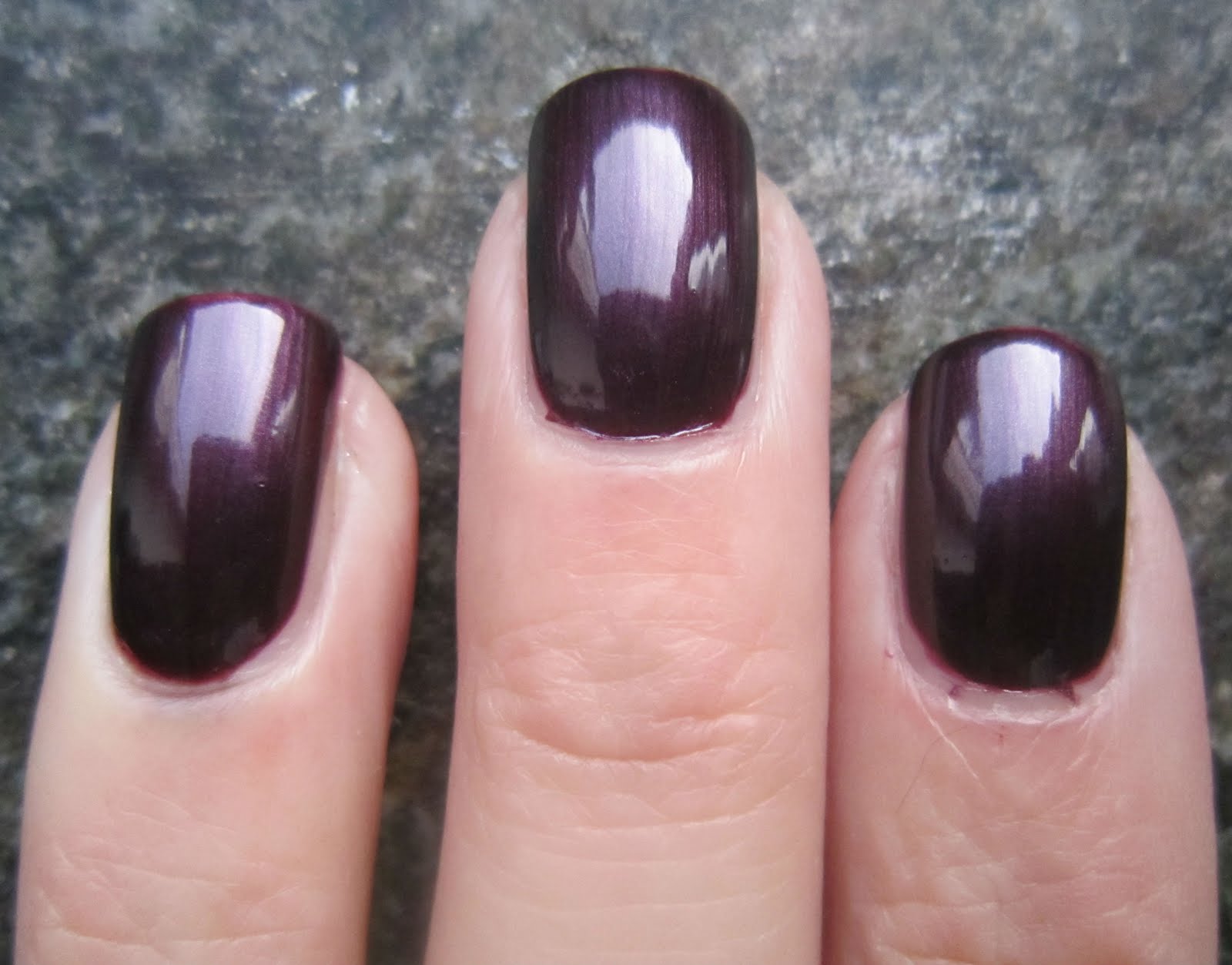 OPI Nail Lacquer in "Vampsterdam" - wide 7