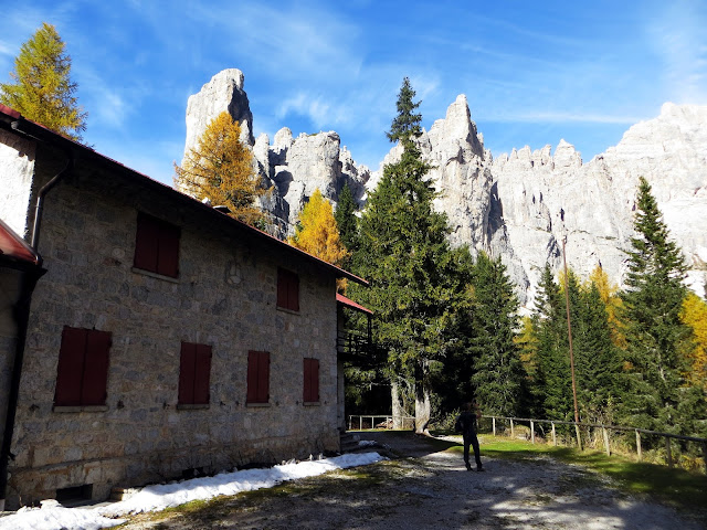 rifugio vazzoler monte civetta