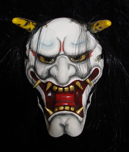 IWO New Era : Uprising Show 18.11.13 Oni+mask+white