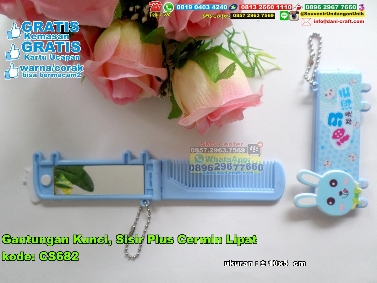 Gantungan Kunci Sisir Plus Cermin Lipat Souvenir Pernikahan gantungan kunci sisir plus cermin lipat souvenir pernikahan