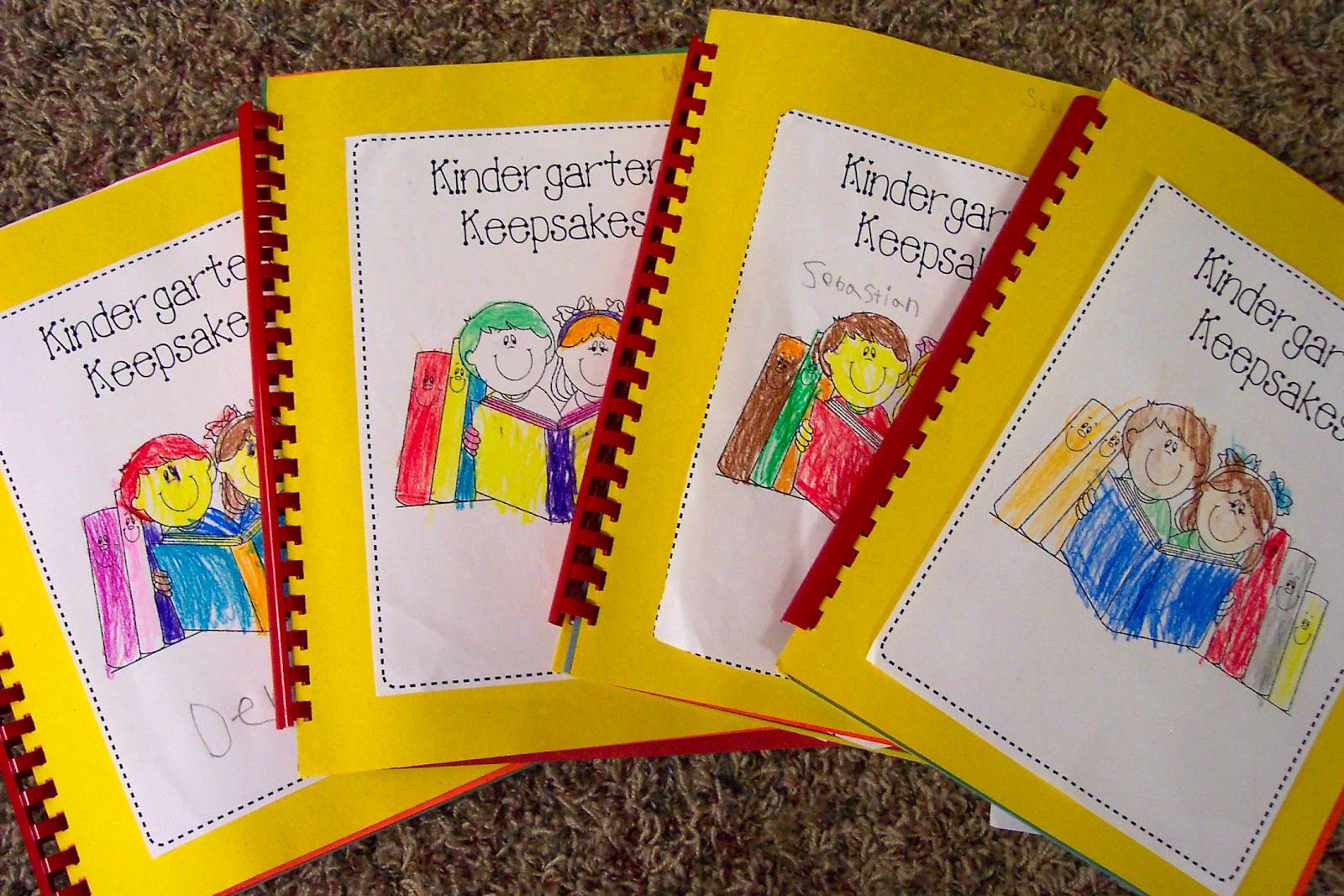 Kinderdi Kindergarten Keepsakes Book