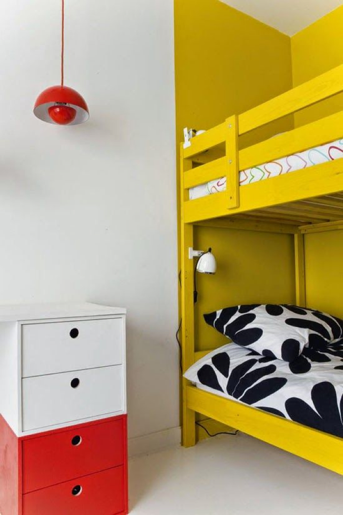 Rafakids yellow touch in children's room