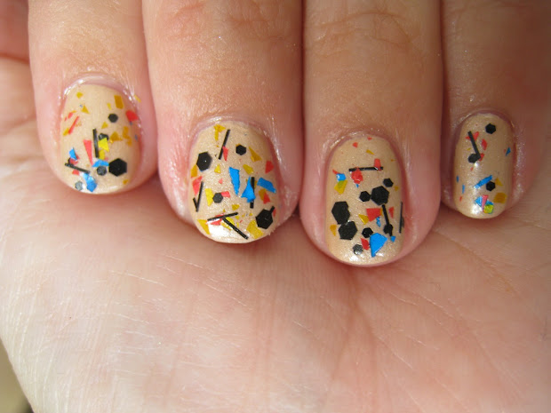 sparkling nails graffiti nail