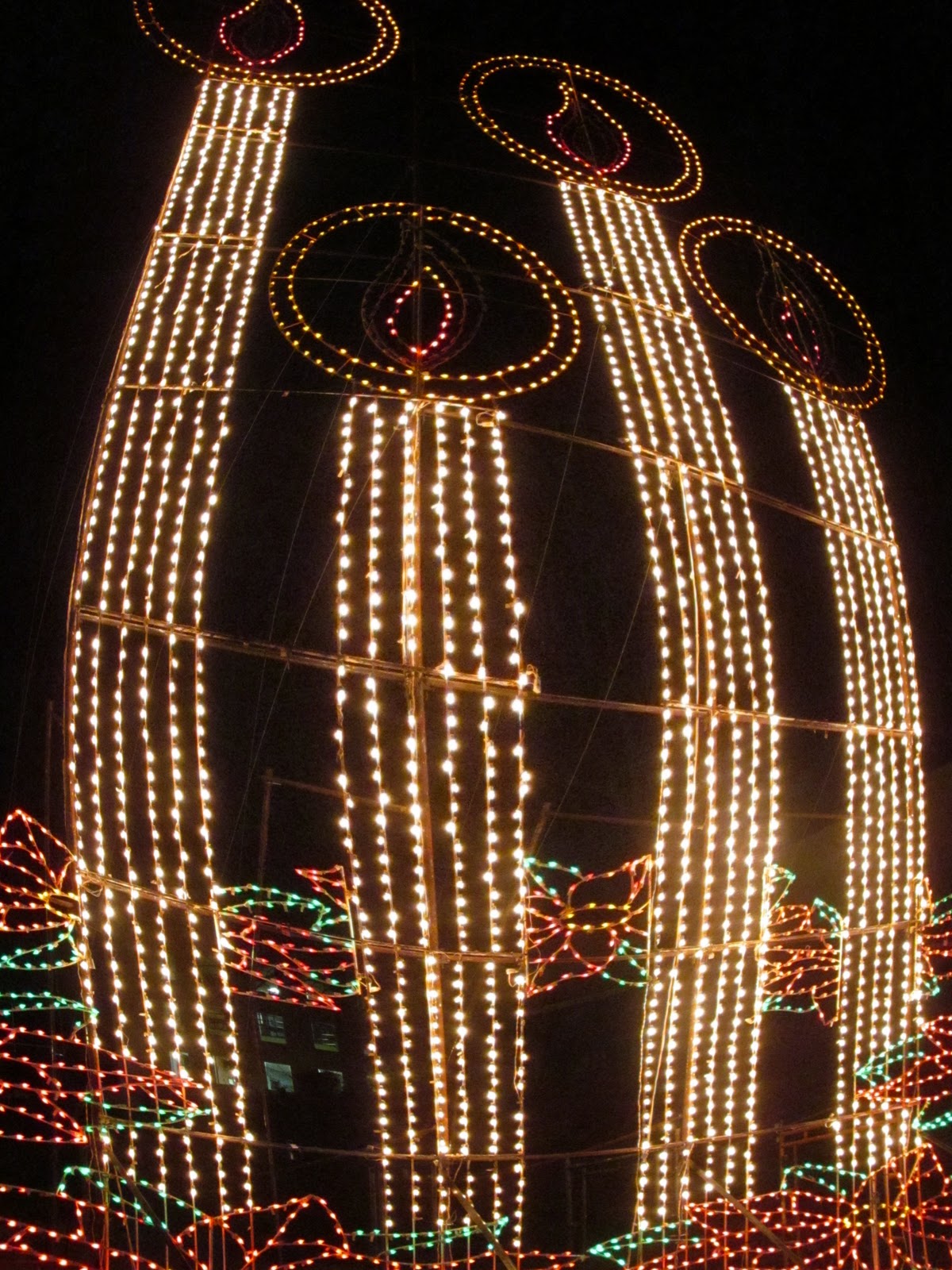 My Daily Slice of Golf...the Blog Lights at Life University