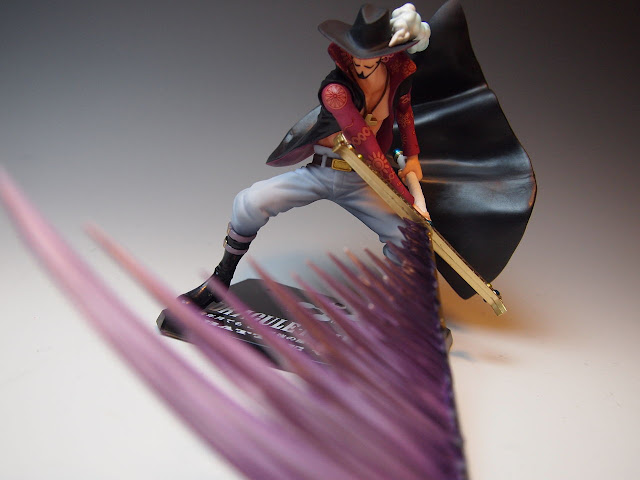 Figuarts ZERO - Dracule Mihawk (Battle ver.)