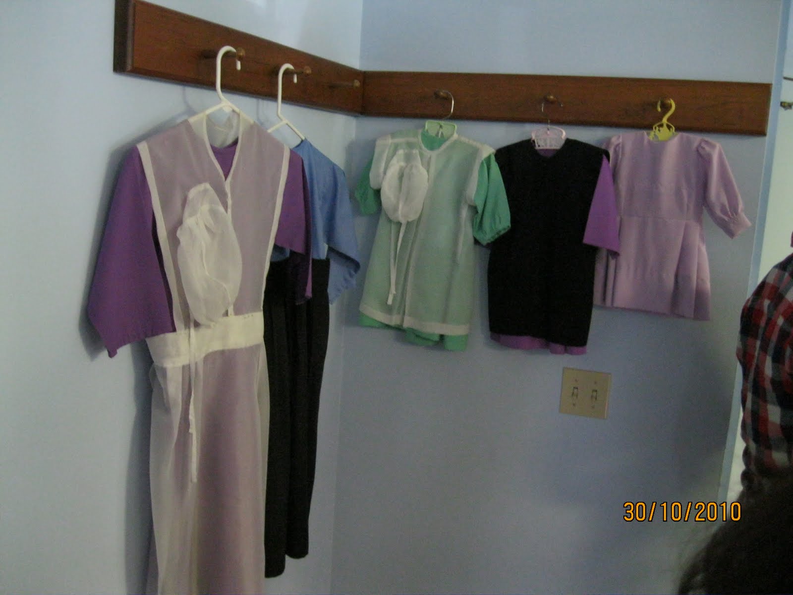 the differences between the amish and Home to the third largest amish community in the us and the midwest's largest flea shipshe as we call it, means many things to many different people, but it . the differences between the amish and Home to the third largest amish community in the us and the midwest's largest flea shipshe as we call it, means many things to many different people, but it .