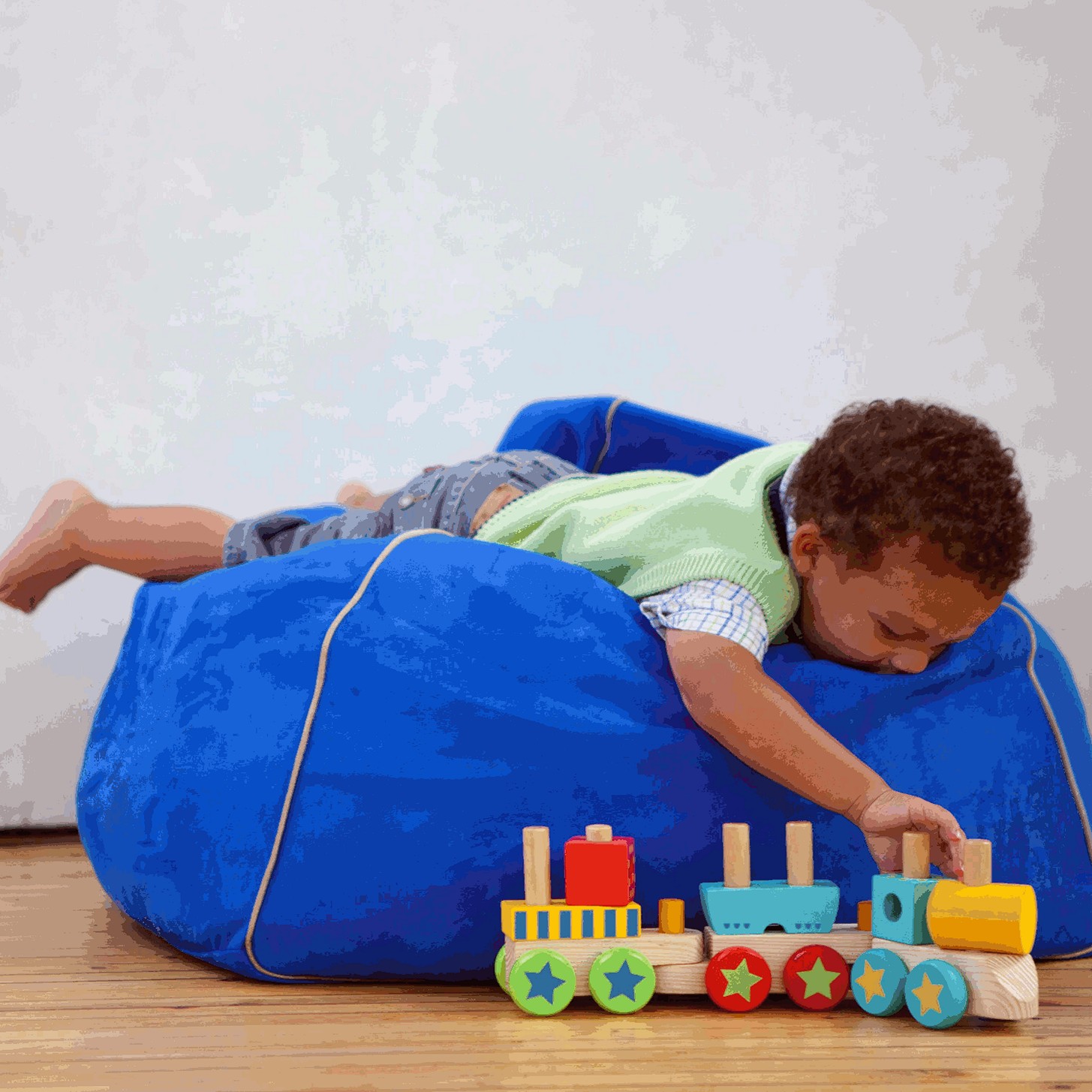 Awesome Childrens Bean Bag Chairs for Home Interior Myrtlehocklemeier