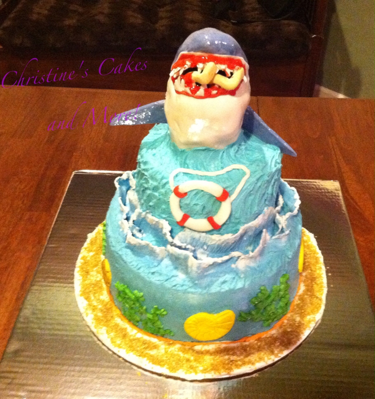 Christine's Cakes: Shark!!!