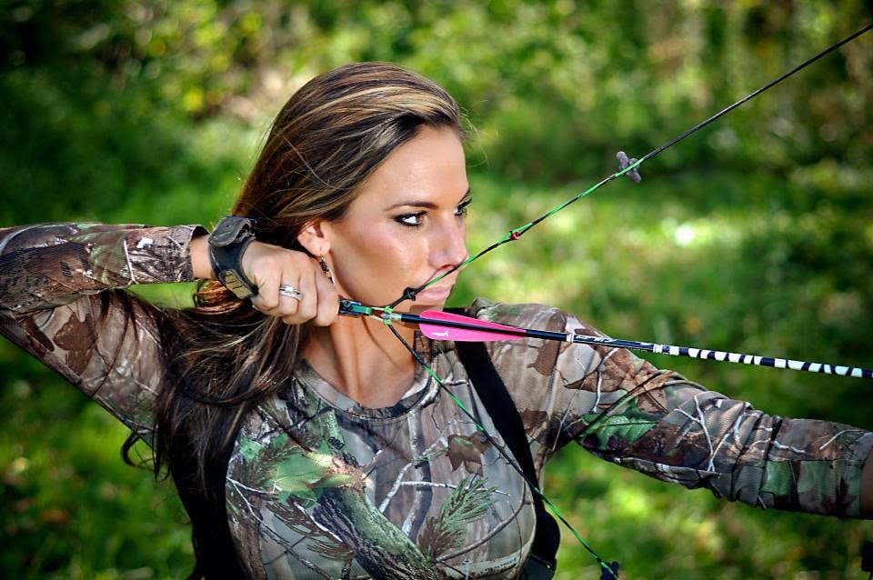 TINCANBANDIT's Gunsmithing Girls with Guns Friday 9 The Girls of