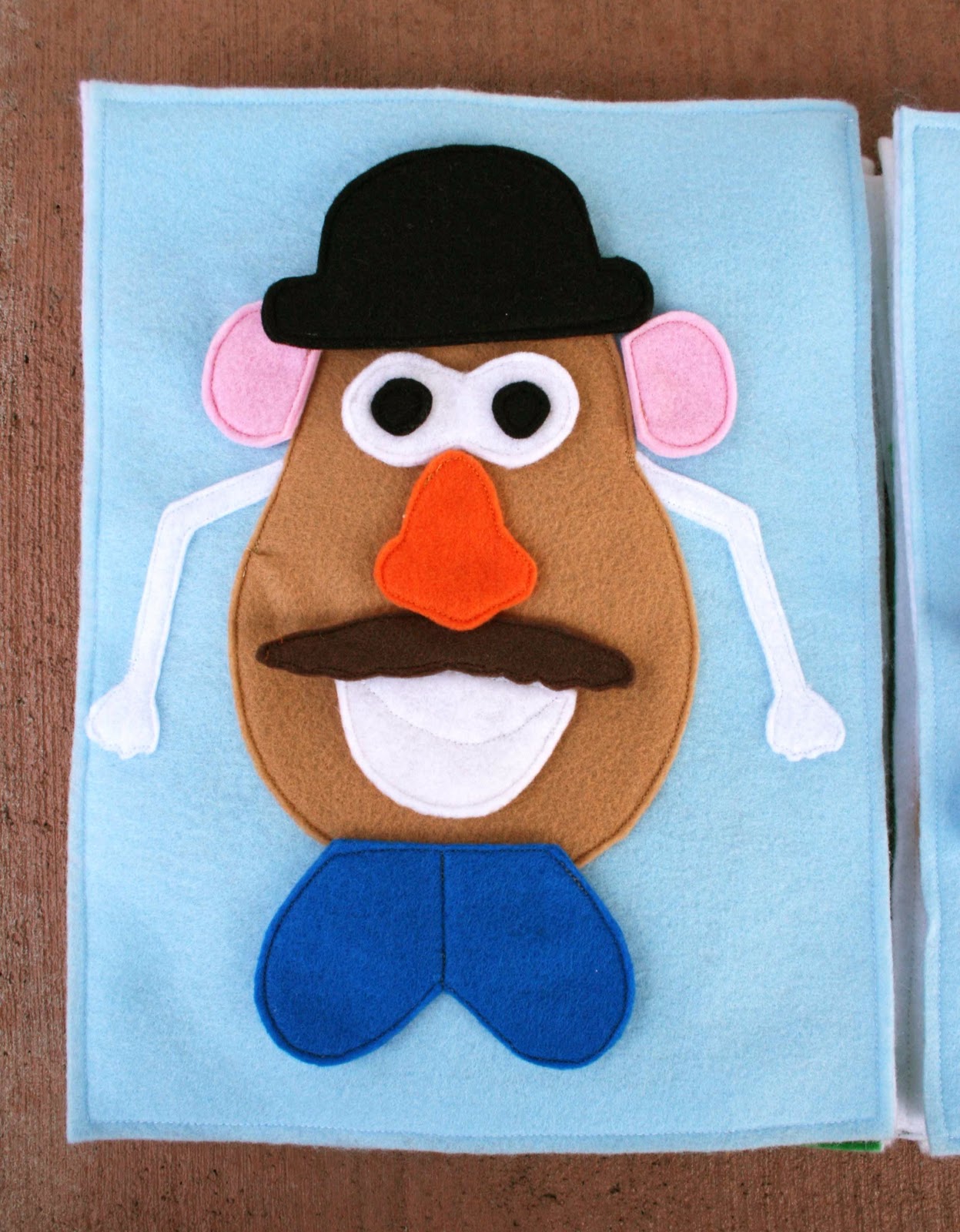 Featured image of post Mrs And Mr Potato Head Drawing The most common mr potato head material is cotton