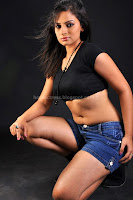 Anuhya, reddy, hot, navel, show, photos