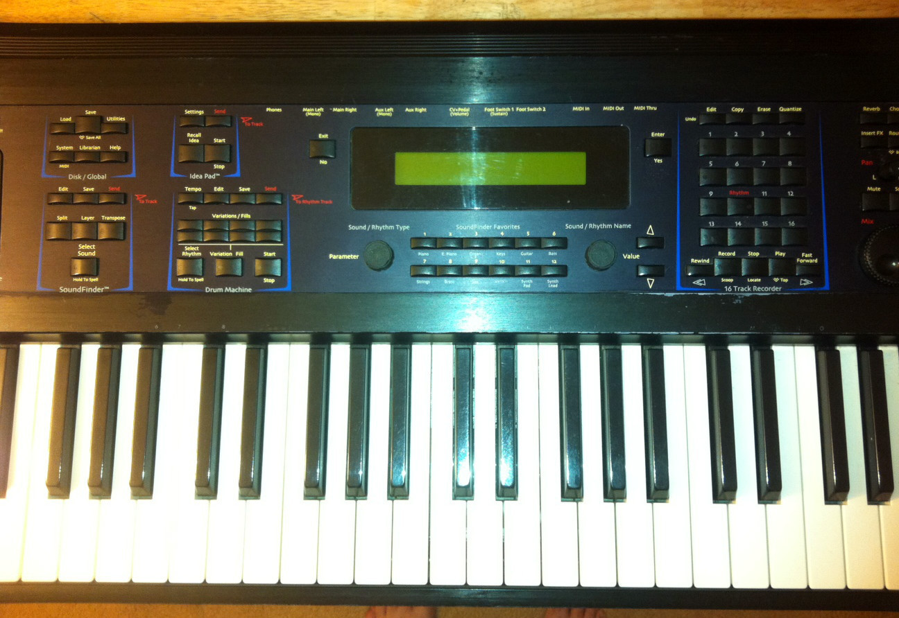 MATRIXSYNTHB Ensoniq ZR 76 Keyboard, Workstation, Synthesizer SN 14510