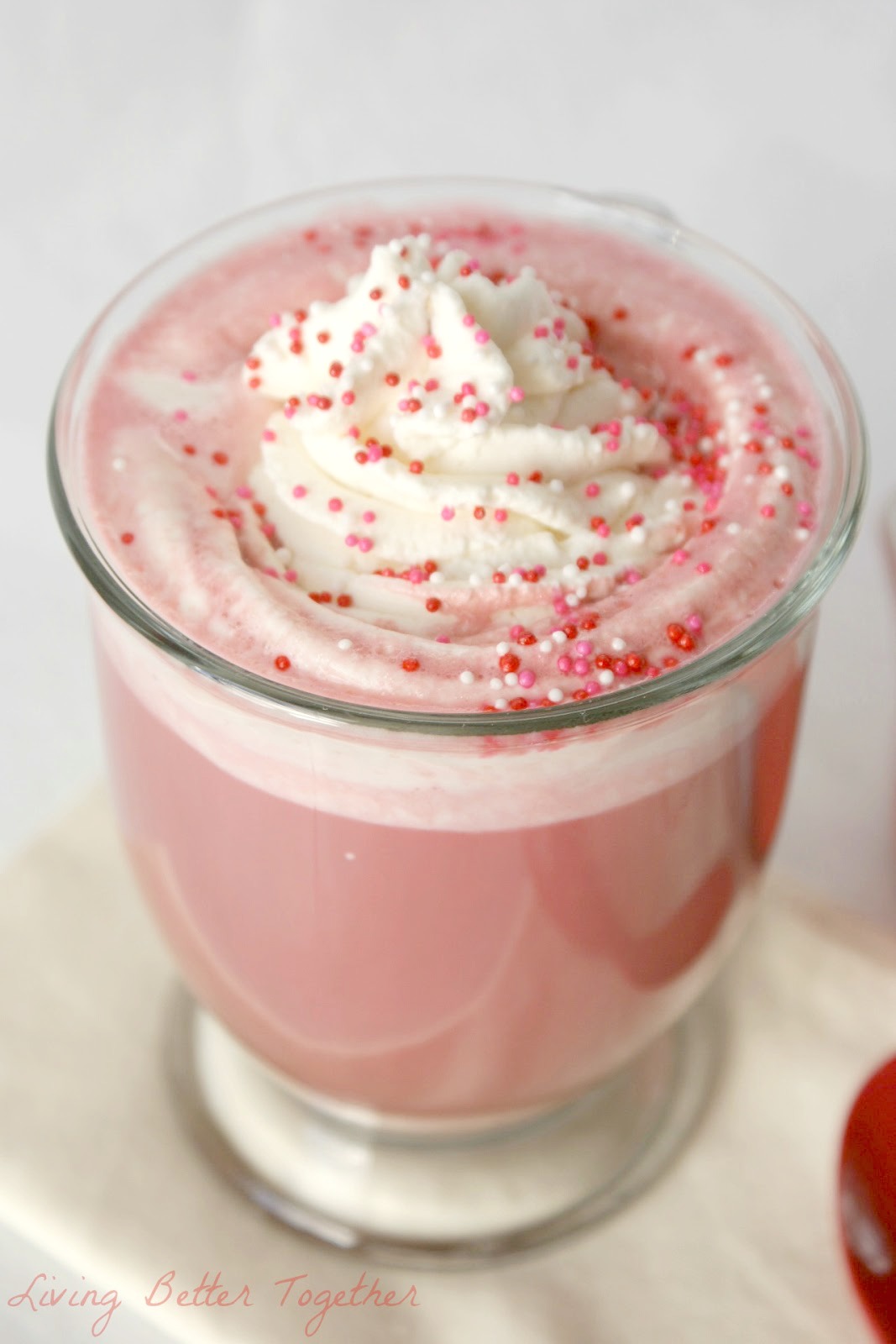 Pink Velvet Hot Chocolate #valentinesday #drinks