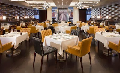 The Rib Room steakhouse in Jumeirah Emirates Towers