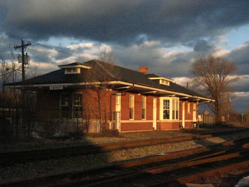 Retiring Guy's Digest New Crozet Library as Economic Engine for Small