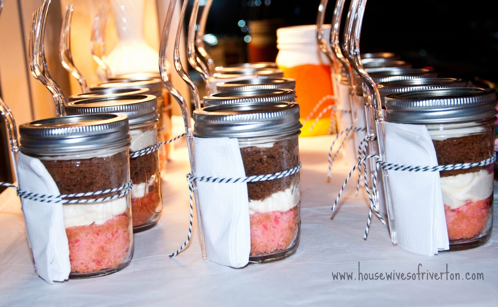 Neapolitan Cupcakes in a Jar Housewives of Riverton