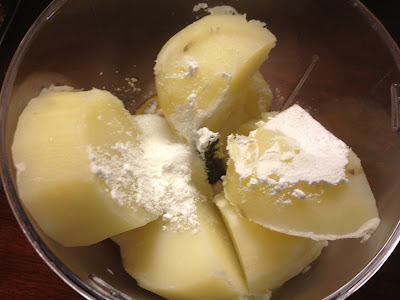 potato puff ingredients