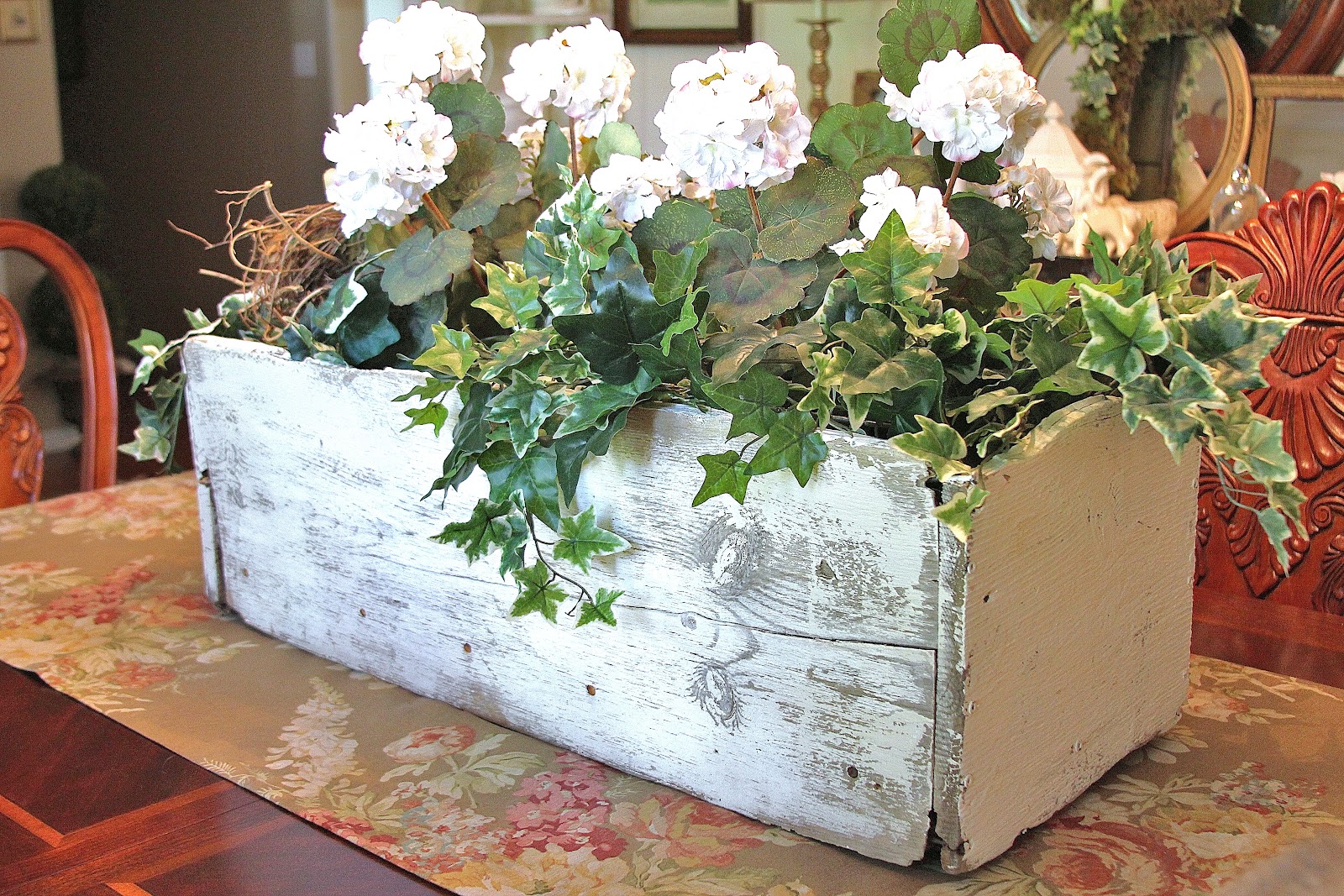 common ground Windowbox Centerpiece
