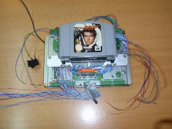 Nintendo 64 (N64) Handheld Console (73 pics) Nintendo+64+%2528N64%2529+Handheld+Console20 Nintendo 64 (N64) Handheld Console (73 pics)