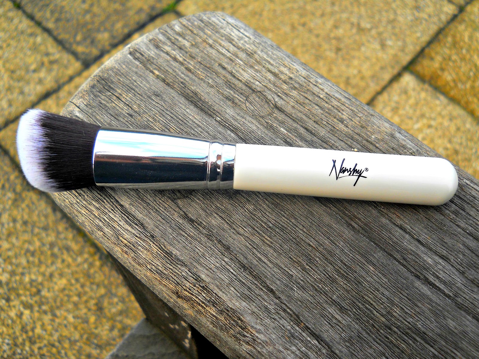 FashStyleLiv Nanshy Professional Makeup Brush Set Review