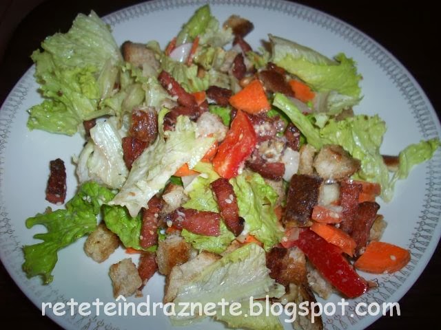 Salată cu susan și nuci