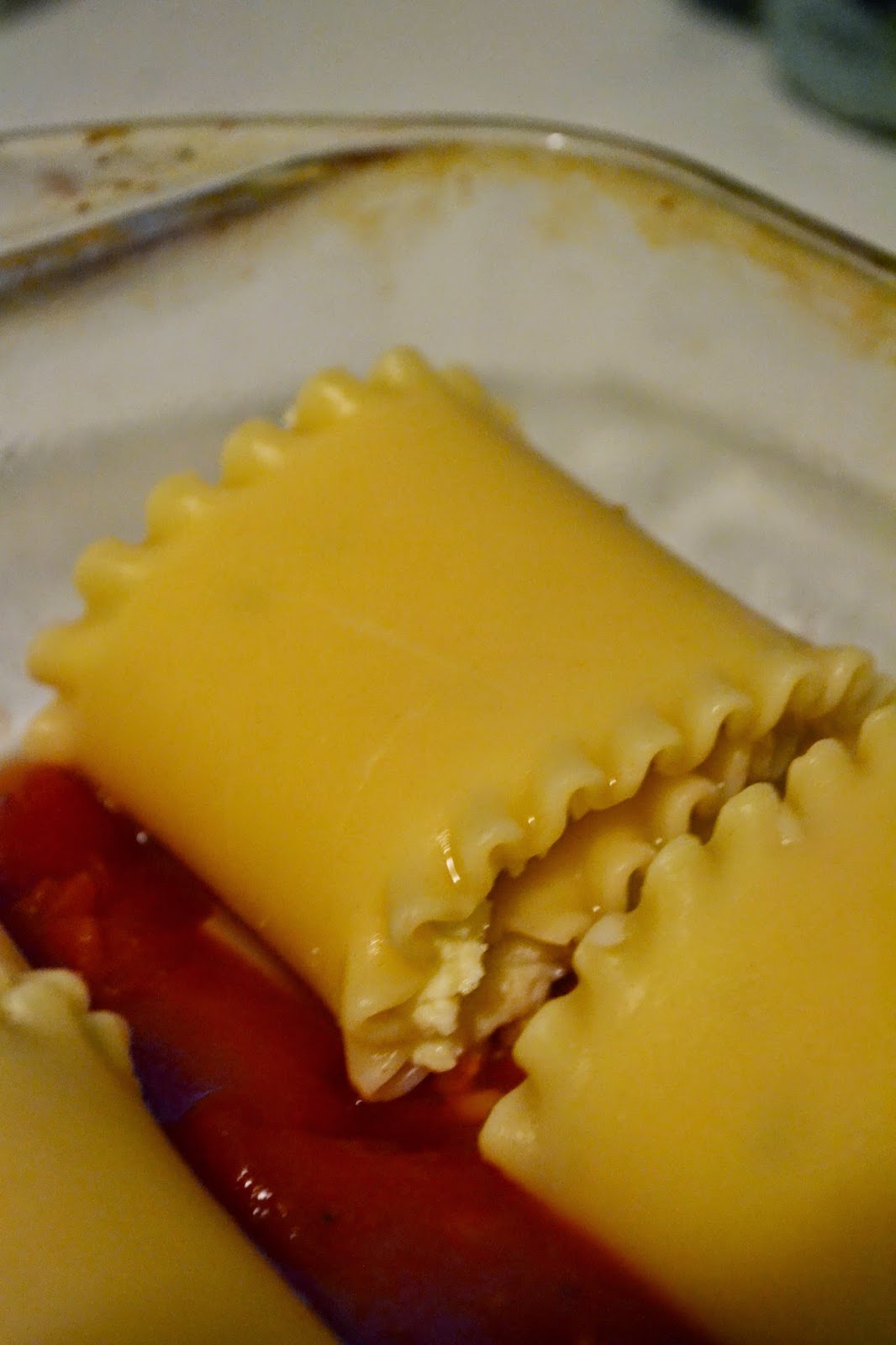 Simple Savory & Satisfying Pizza Lasagna Rolls