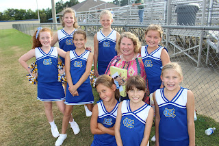 MONTGOMERY CATHOLIC’S TERMITE FOOTBALL TEAM LEARNING ALL ABOUT TEAMWORK. 2 MONTGOMERY CATHOLIC’S TERMITE FOOTBALL TEAM LEARNING ALL ABOUT TEAMWORK. 2