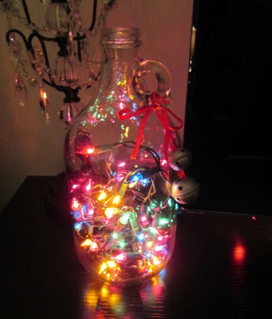 Style Life Lovely DIY Christmas Lights Jug