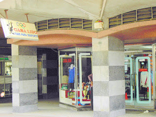 Lojas multadas por má gestão Lojas multadas por má gestão