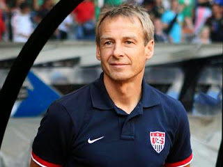 Jurgen Klinsmann Ajak Timnas USA Tiru Ronaldo & Messi! Jurgen Klinsmann Ajak Timnas USA Tiru Ronaldo & Messi!