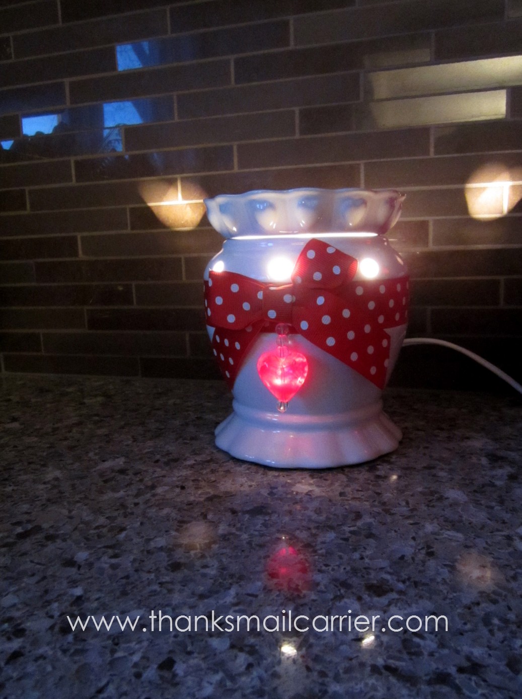 Thanks, Mail Carrier Scentsy Wickless Candles {Valentine Warmer