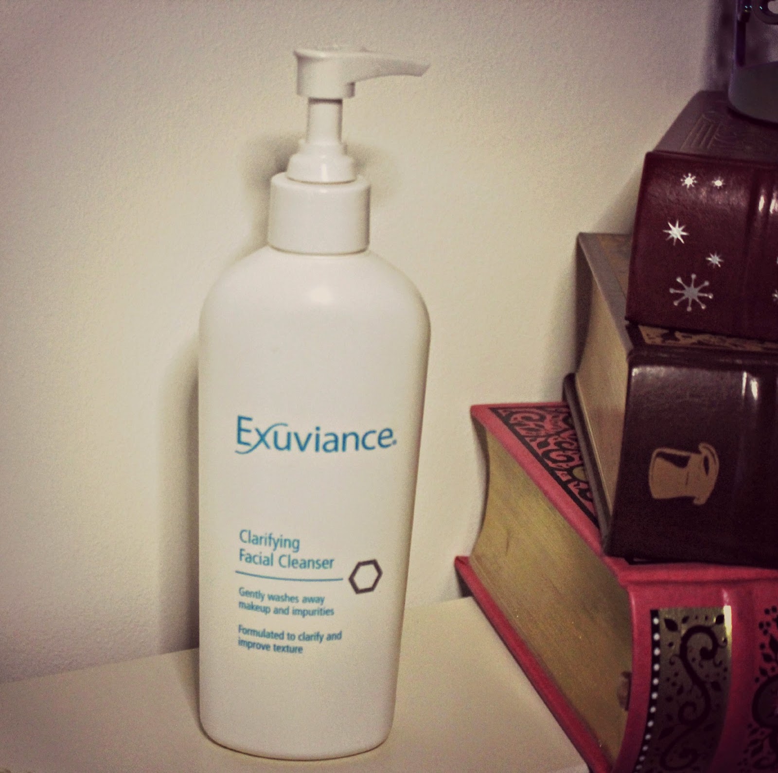 exuviance clarifying facial cleanser recension