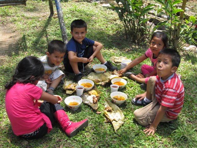 little bits with their caldo