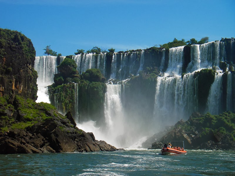 Background images of Iguazu Falls | Wallpaper view