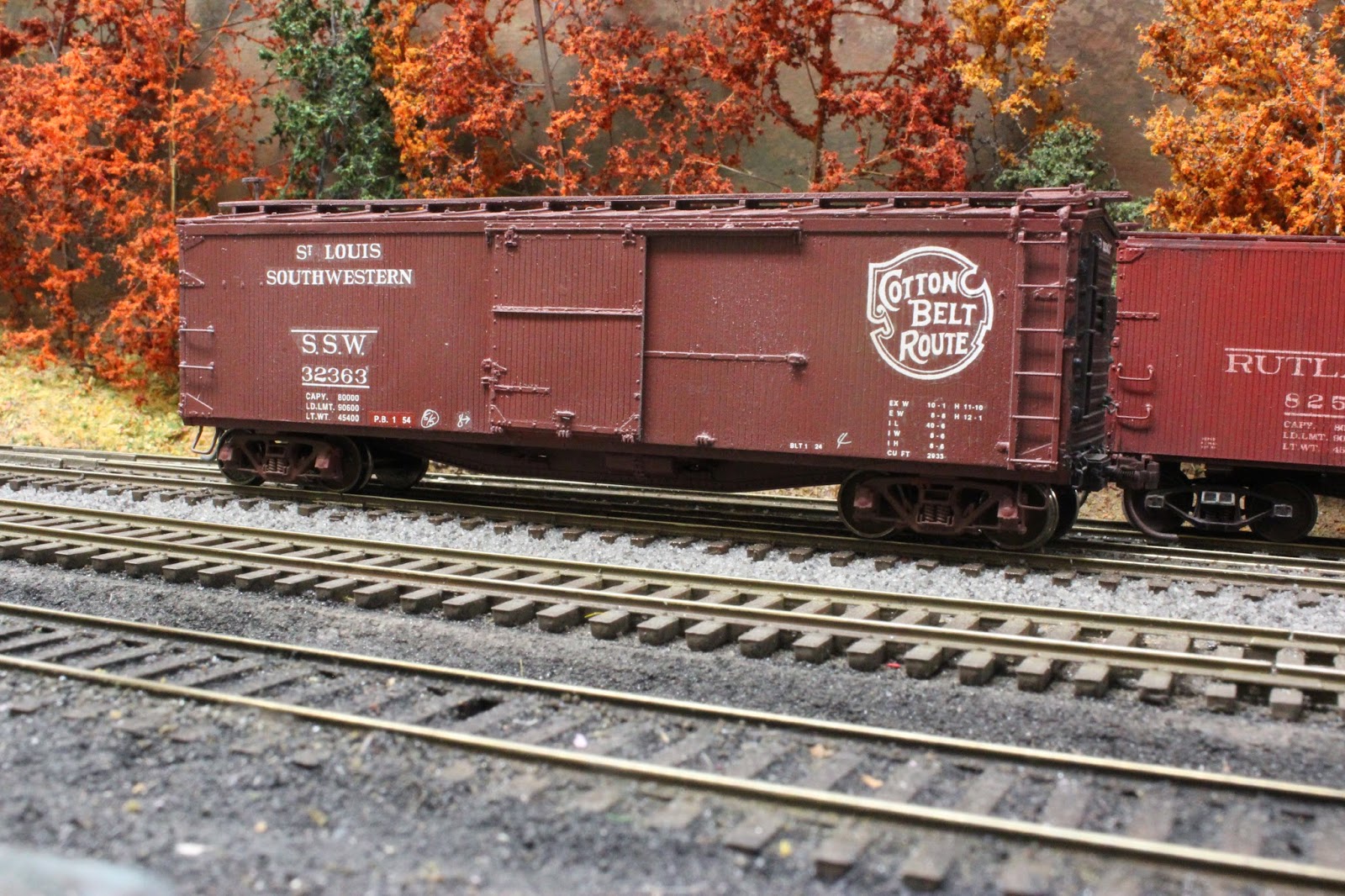 Central Vermont Railway Sunshine Models Cotton Belt 40foot double